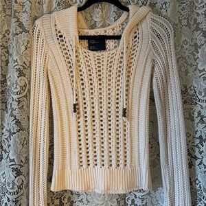 American Eagle Cream Knit Sweater